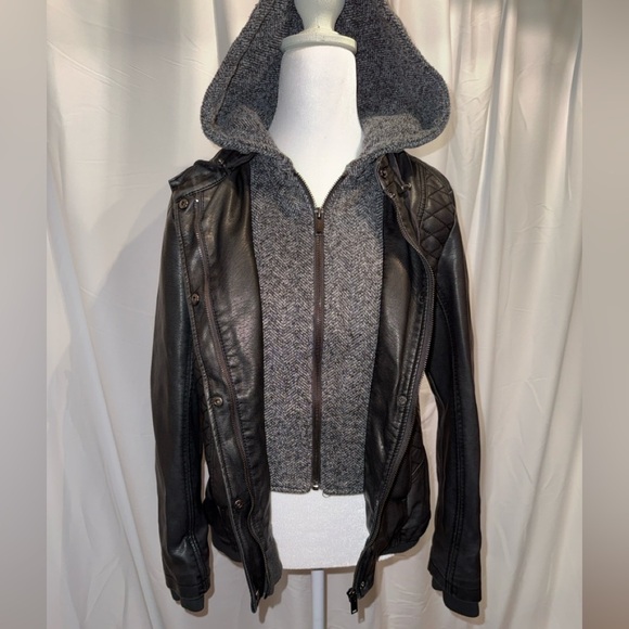 FREE SHIPPING Mo-Ka Black and Gray Vegan Leather Jacket